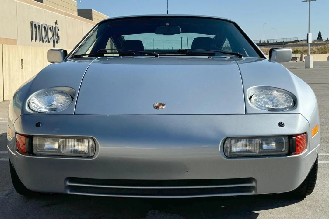 1991 Porsche 928 S4 - Image 2 of 31