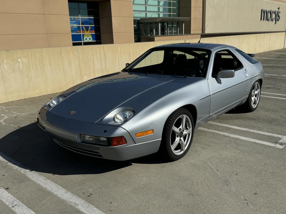 1991 Porsche 928 S4 - Image 10 of 31