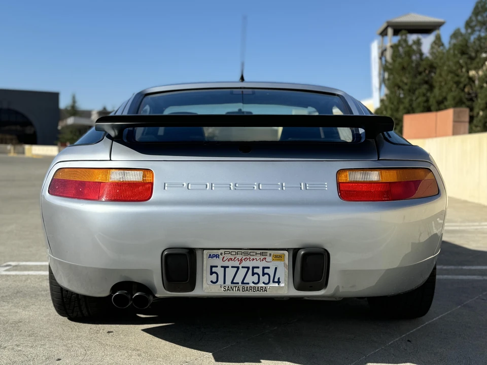 1991 Porsche 928 S4 - Image 18 of 31
