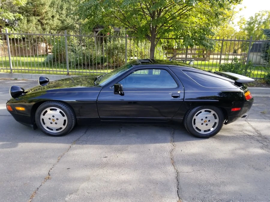 1991 Porsche 928 S4 - Image 2 of 12