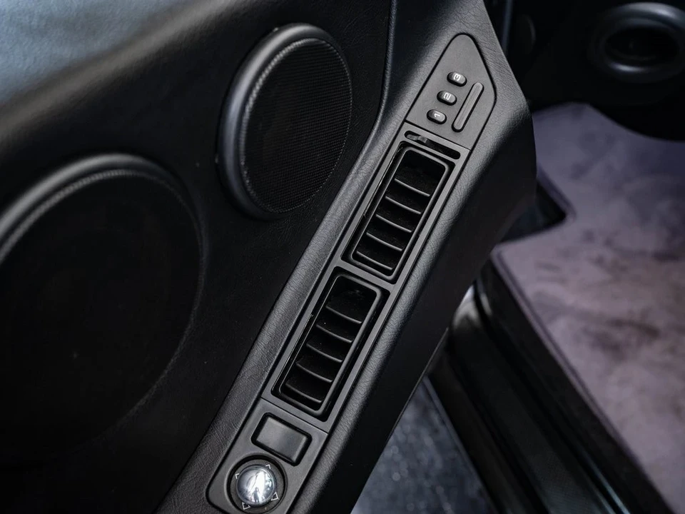 1991 Porsche 928 S4 - Image 17 of 21