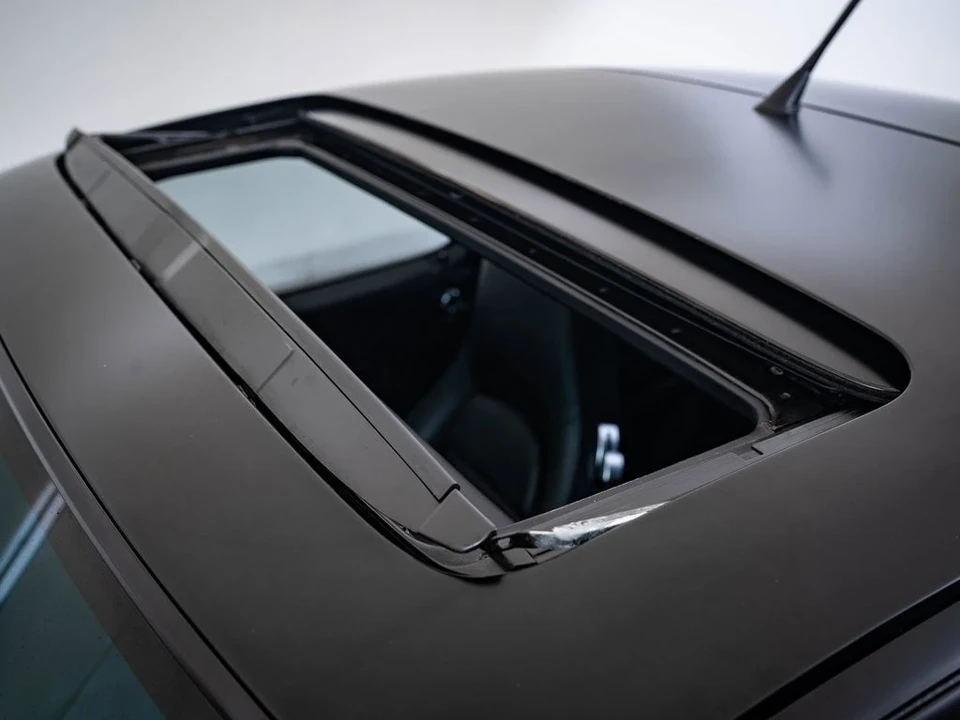 1991 Porsche 928 S4 - Image 12 of 21