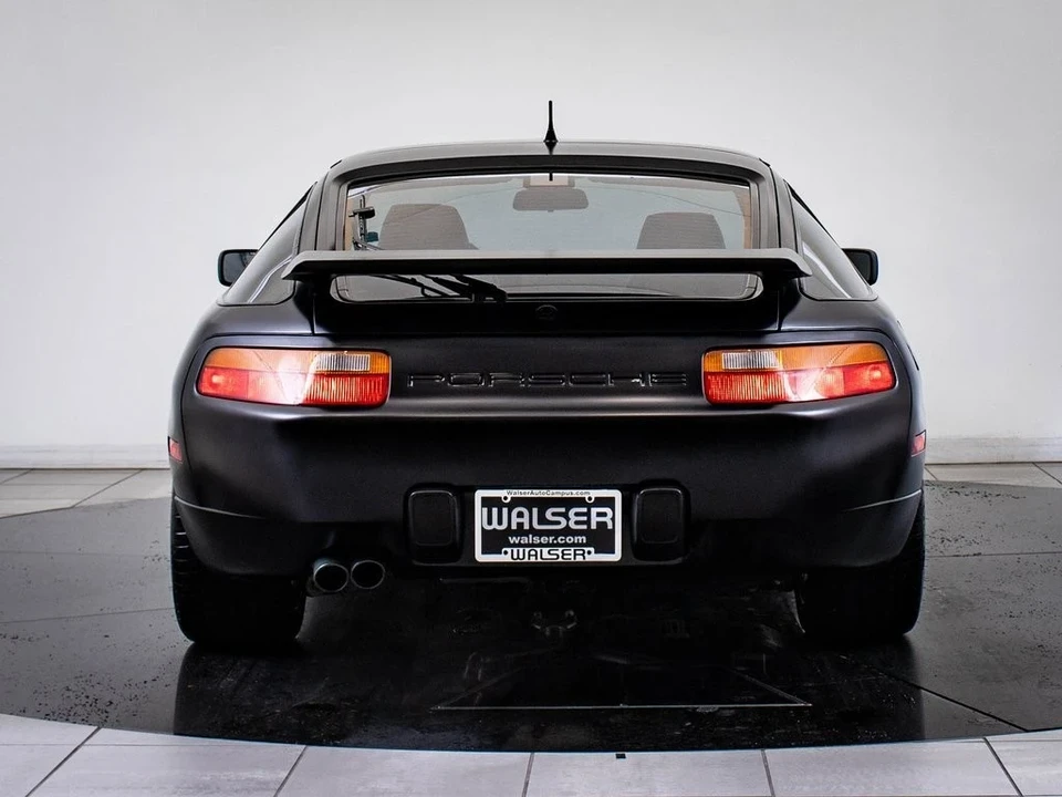 1991 Porsche 928 S4 - Image 6 of 21