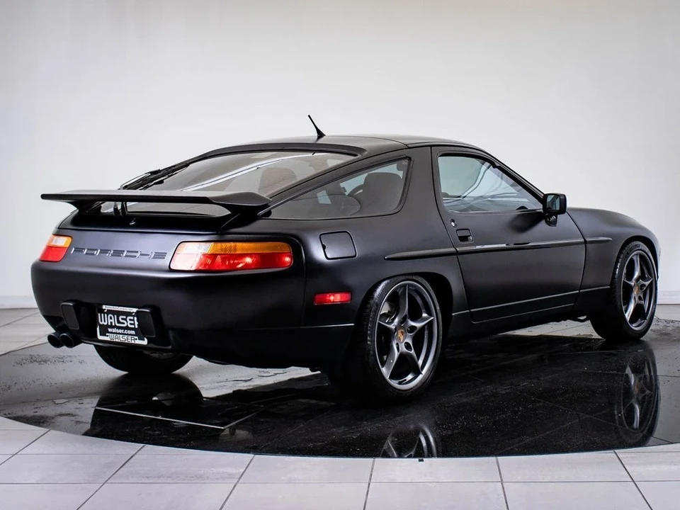 1991 Porsche 928 S4 - Image 7 of 21