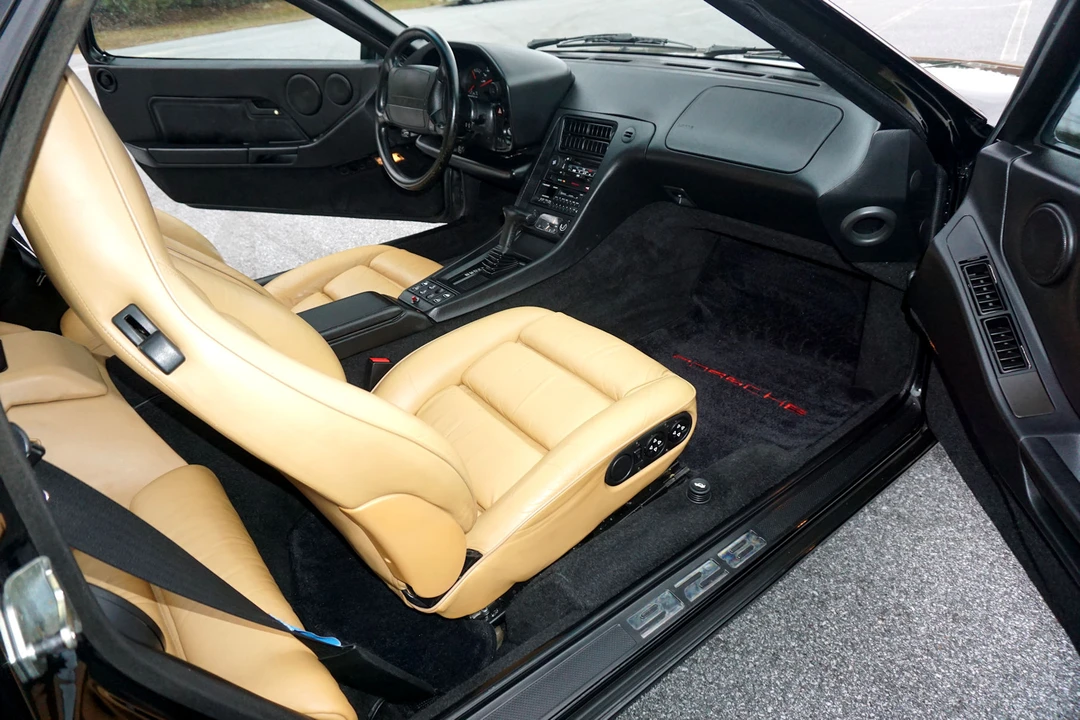 1991 Porsche 928 S4 - Image 21 of 31