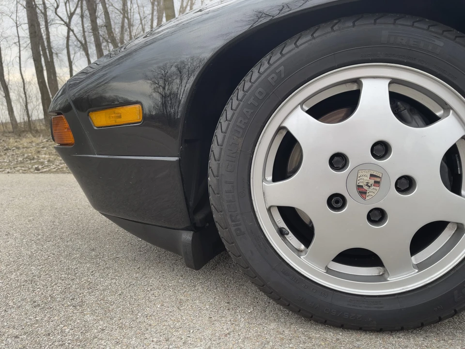1991 Porsche 928 S4 - Image 22 of 31