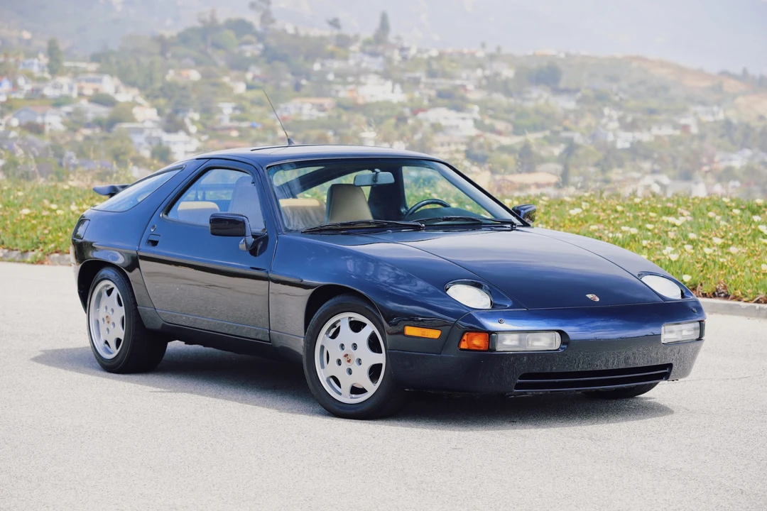 1991 Porsche 928 S4 - Image 12 of 31