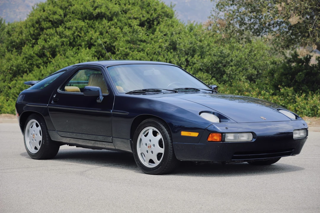 1991 Porsche 928 S4 - Image 10 of 31
