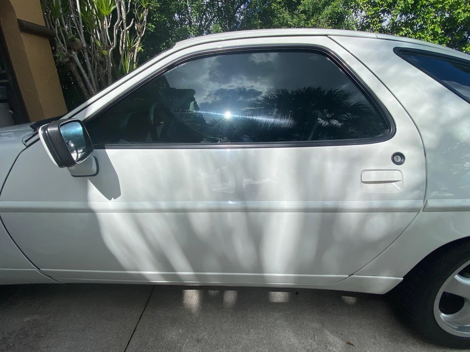 1991 Porsche 928 S4 - Image 18 of 31
