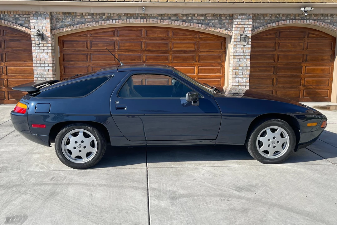 1991 Porsche 928 S4 - Image 24 of 31