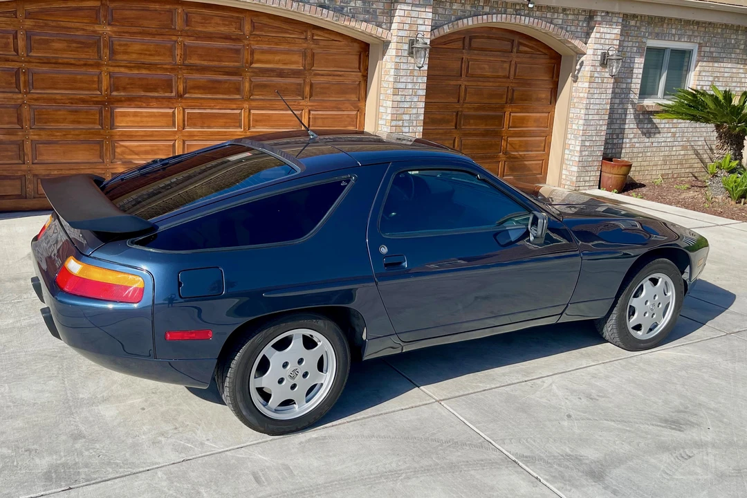 1991 Porsche 928 S4 - Image 23 of 31