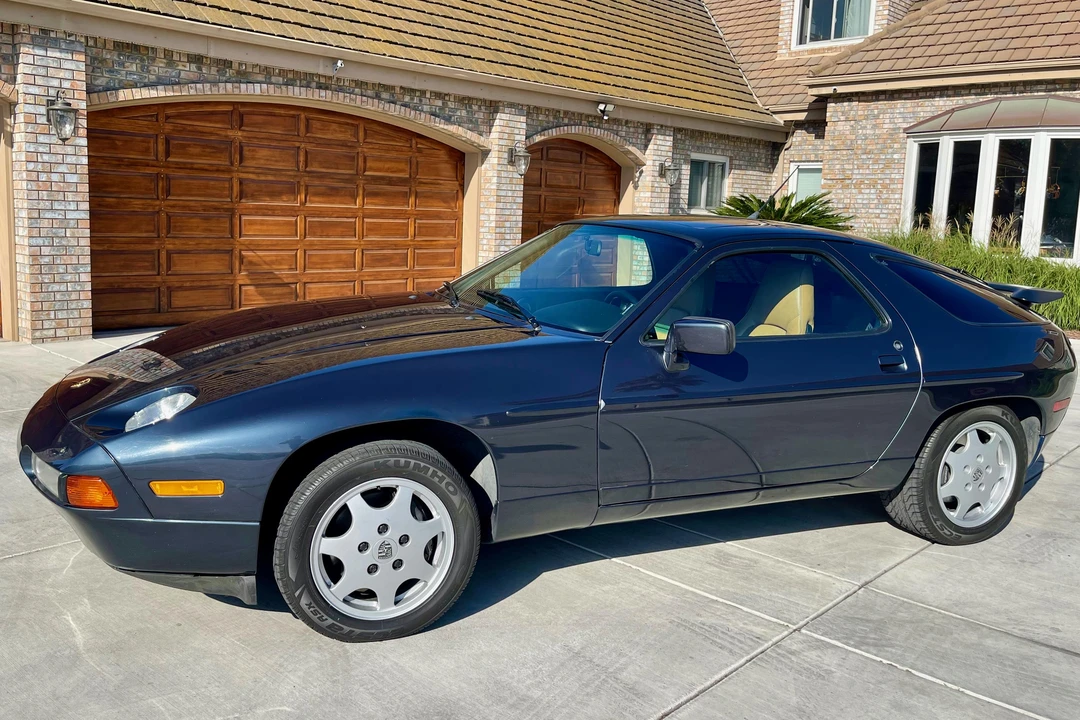 1991 Porsche 928 S4 - Image 8 of 31