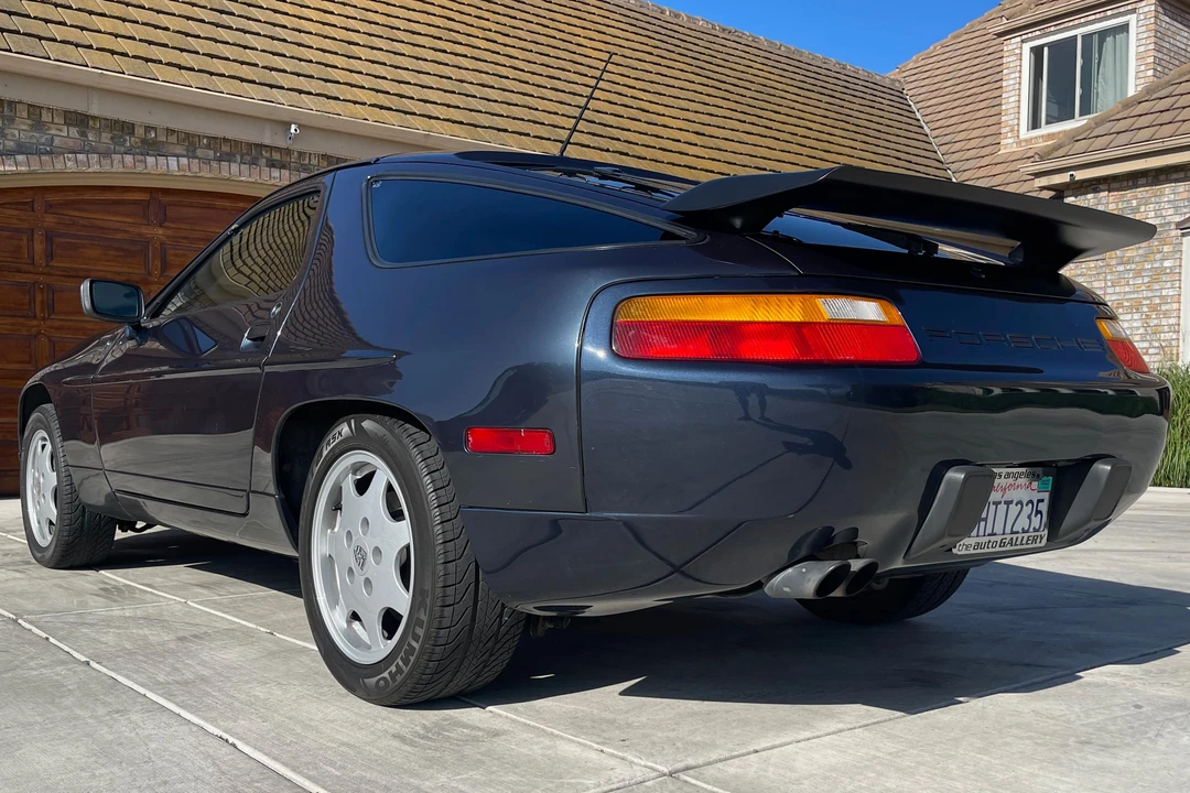 1991 Porsche 928 S4 - Image 4 of 31