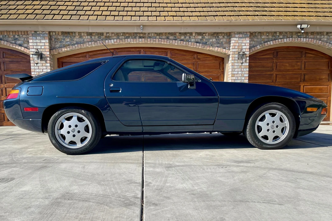 1991 Porsche 928 S4 - Image 25 of 31