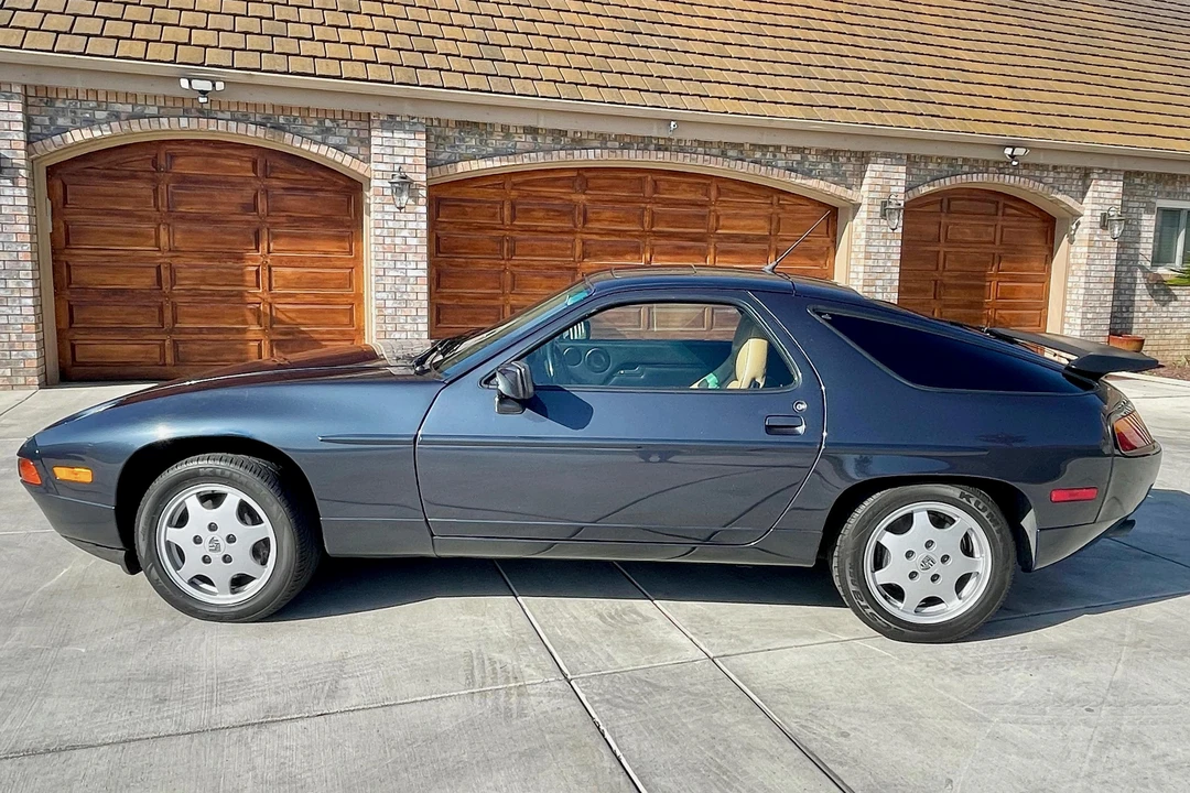 1991 Porsche 928 S4 - Image 3 of 31