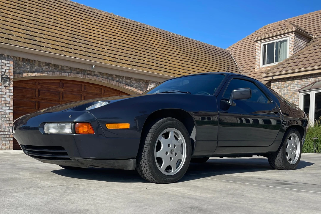 1991 Porsche 928 S4 - Image 6 of 31