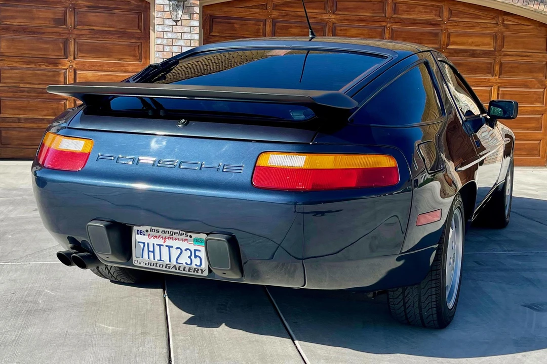1991 Porsche 928 S4 - Image 17 of 31