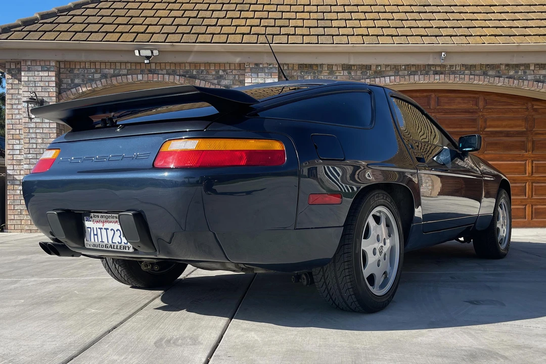 1991 Porsche 928 S4 - Image 21 of 31