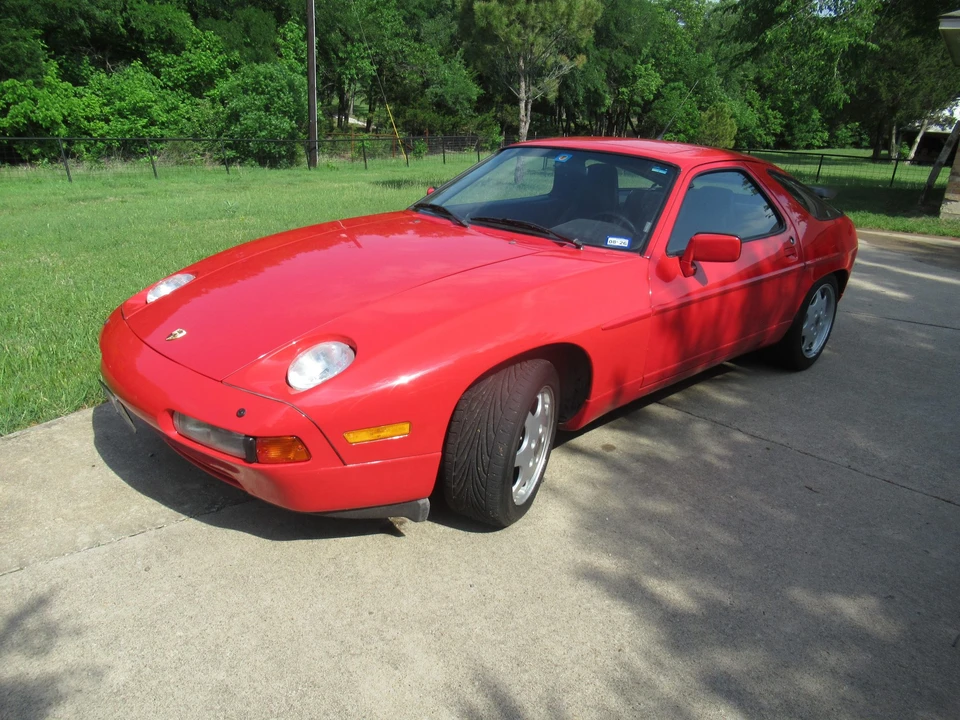 1991 Porsche 928 S4 - Image 8 of 31