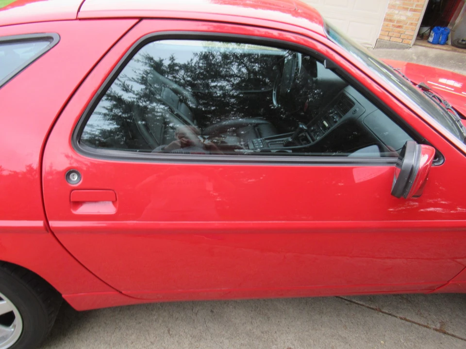 1991 Porsche 928 S4 - Image 27 of 31