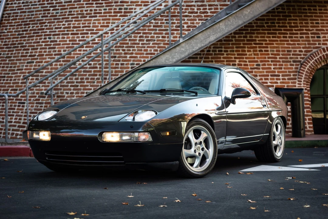 1991 Porsche 928 S4 - Image 3 of 31