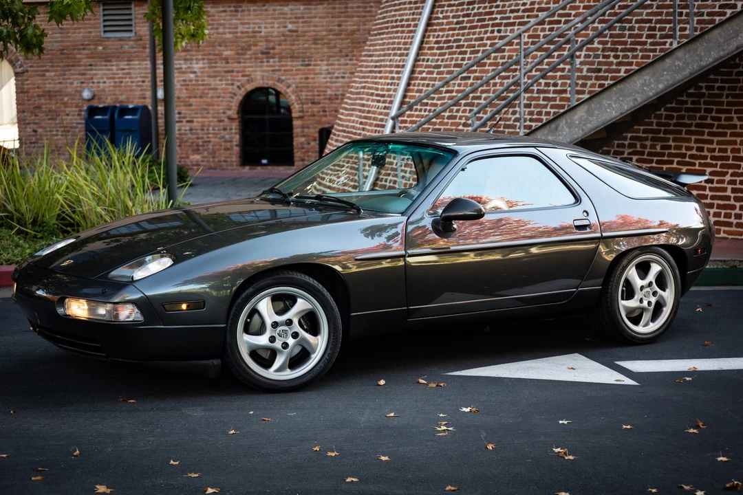 1991 Porsche 928 S4 - Image 12 of 31