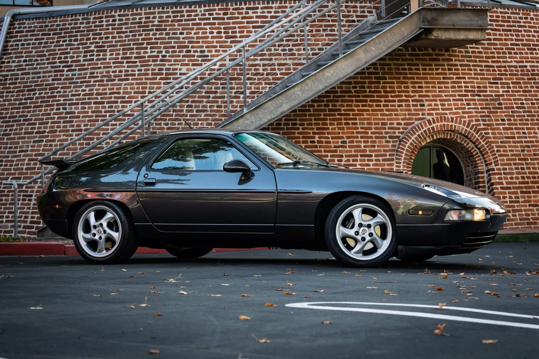 1991 Porsche 928 S4 - Image 27 of 31