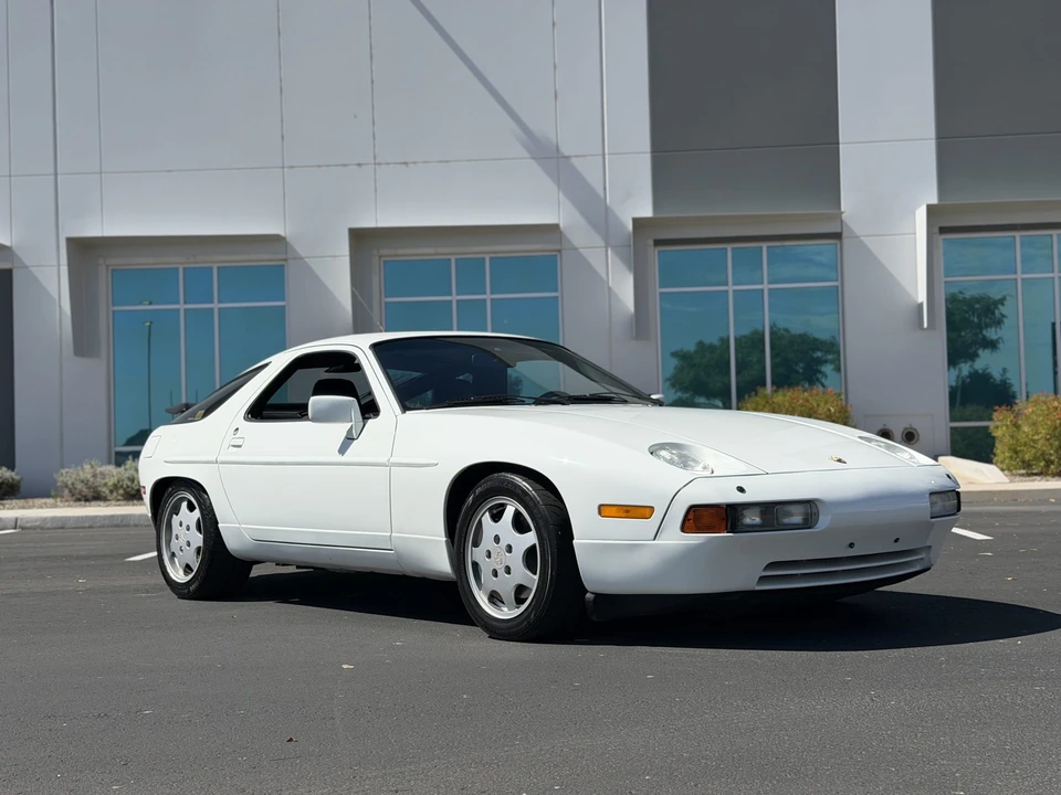 1991 Porsche 928 S4 - Image 16 of 31