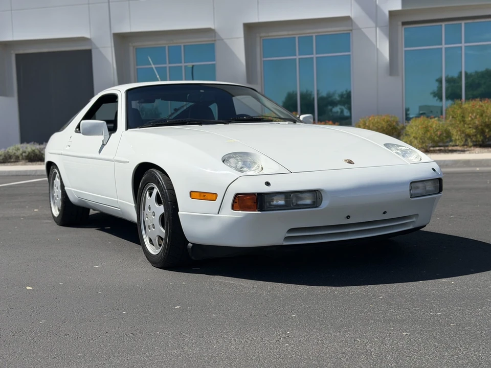 1991 Porsche 928 S4 - Image 17 of 31