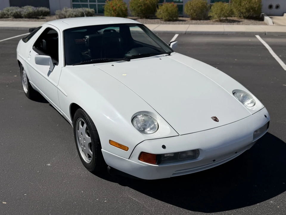 1991 Porsche 928 S4 - Image 18 of 31