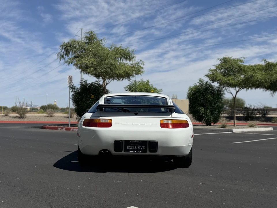 1991 Porsche 928 S4 - Image 11 of 31