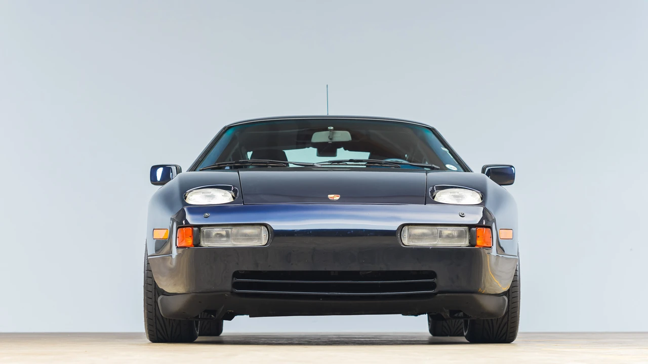 1991 Porsche 928 S4 - Image 18 of 31