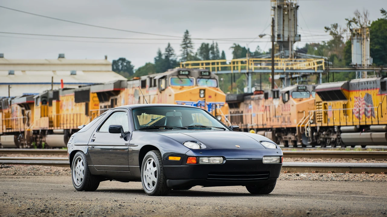 1991 Porsche 928 S4 - Image 3 of 31