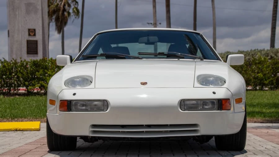 1991 Porsche 928 S4 - Image 14 of 22