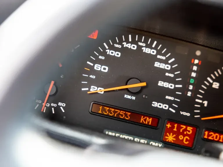1991 Porsche 928 S4 - Image 19 of 31