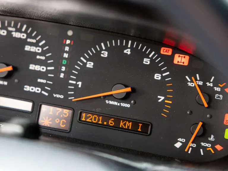 1991 Porsche 928 S4 - Image 11 of 31