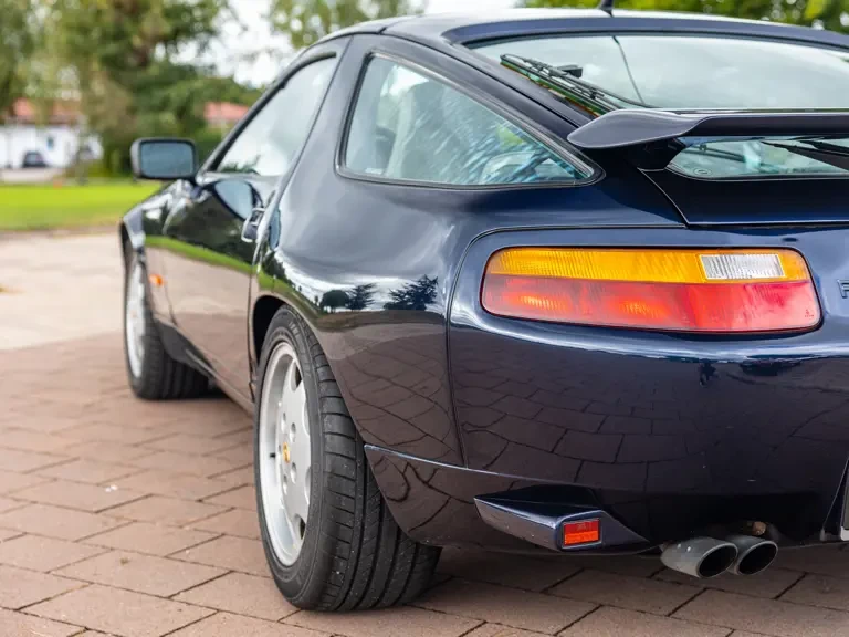 1991 Porsche 928 S4 - Image 30 of 31