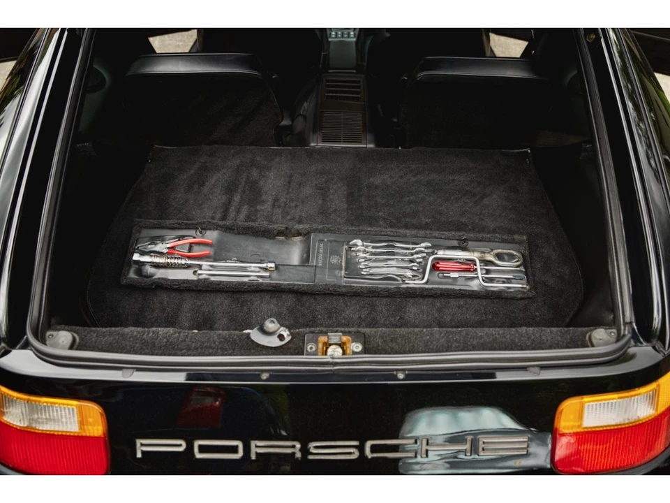 1991 Porsche 928 S4 - Image 30 of 31