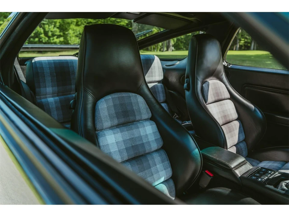 1991 Porsche 928 S4 - Image 11 of 31