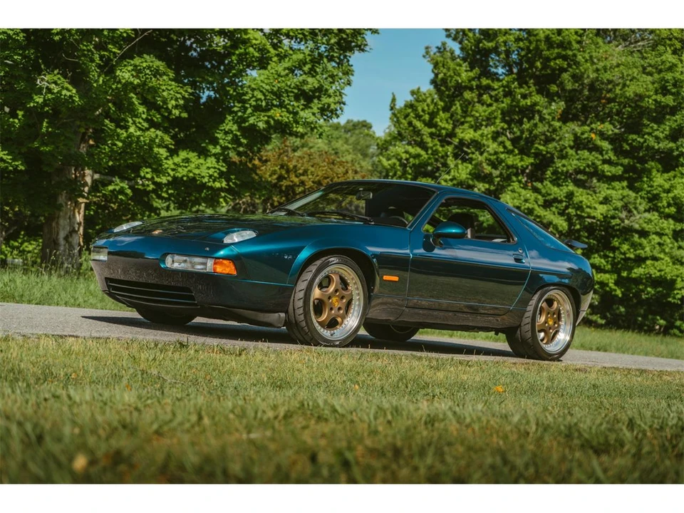 1991 Porsche 928 S4 - Image 8 of 31