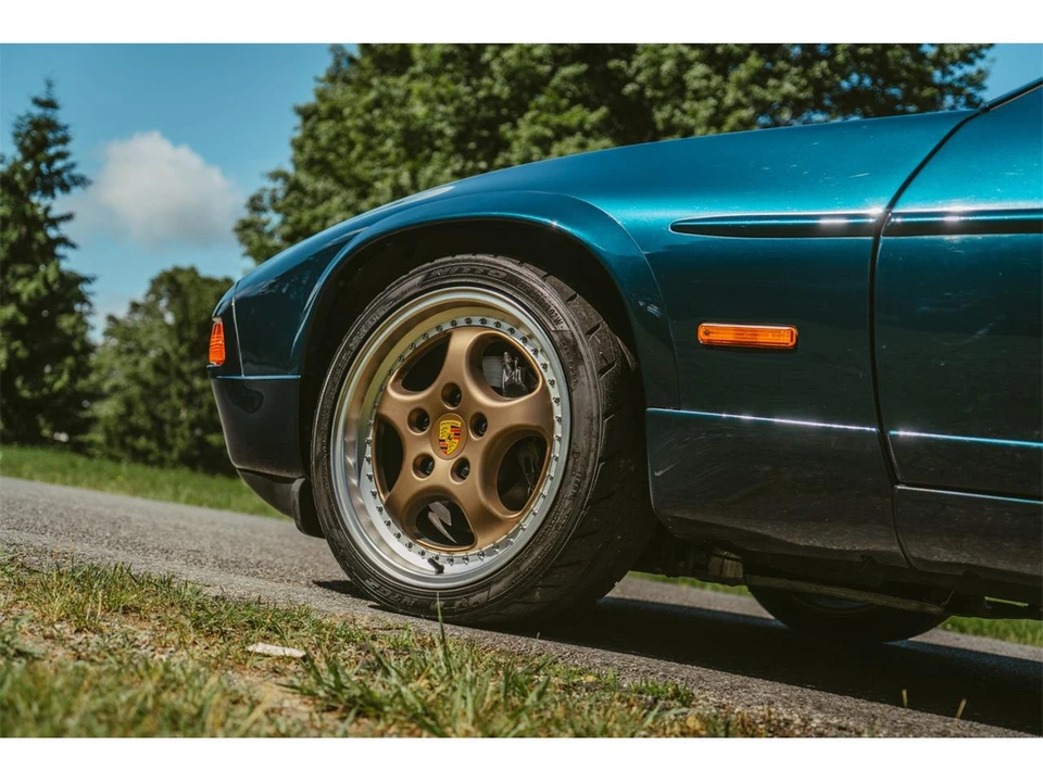 1991 Porsche 928 S4 - Image 9 of 31