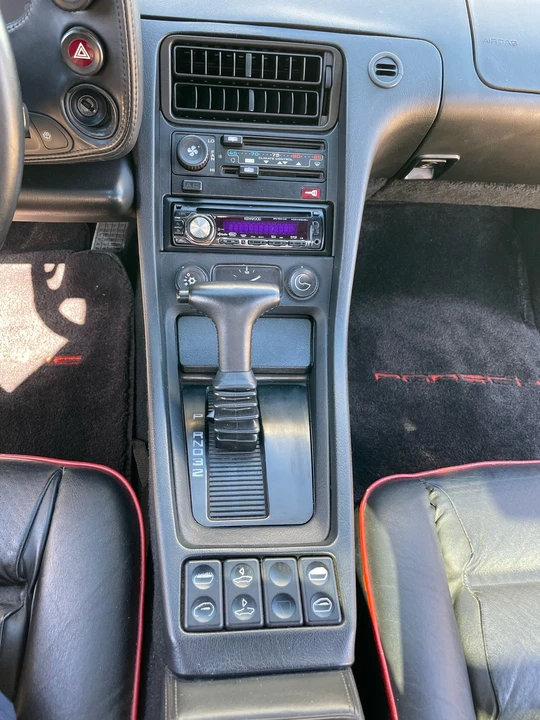 1991 Porsche 928 - Image 10 of 21