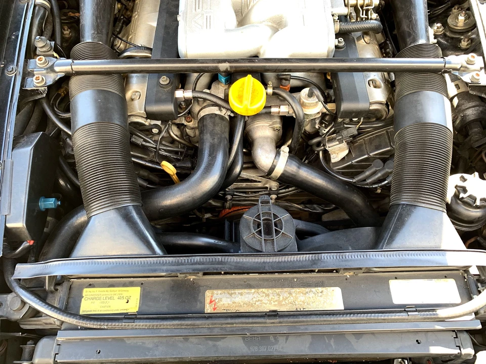 1991 Porsche 928 - Image 19 of 21