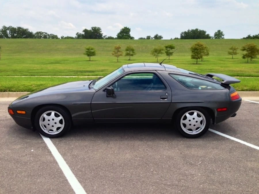1991 Porsche 928 GT - Image 2 of 10