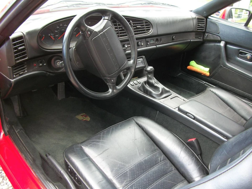 1991 Porsche 944 - Image 11 of 13
