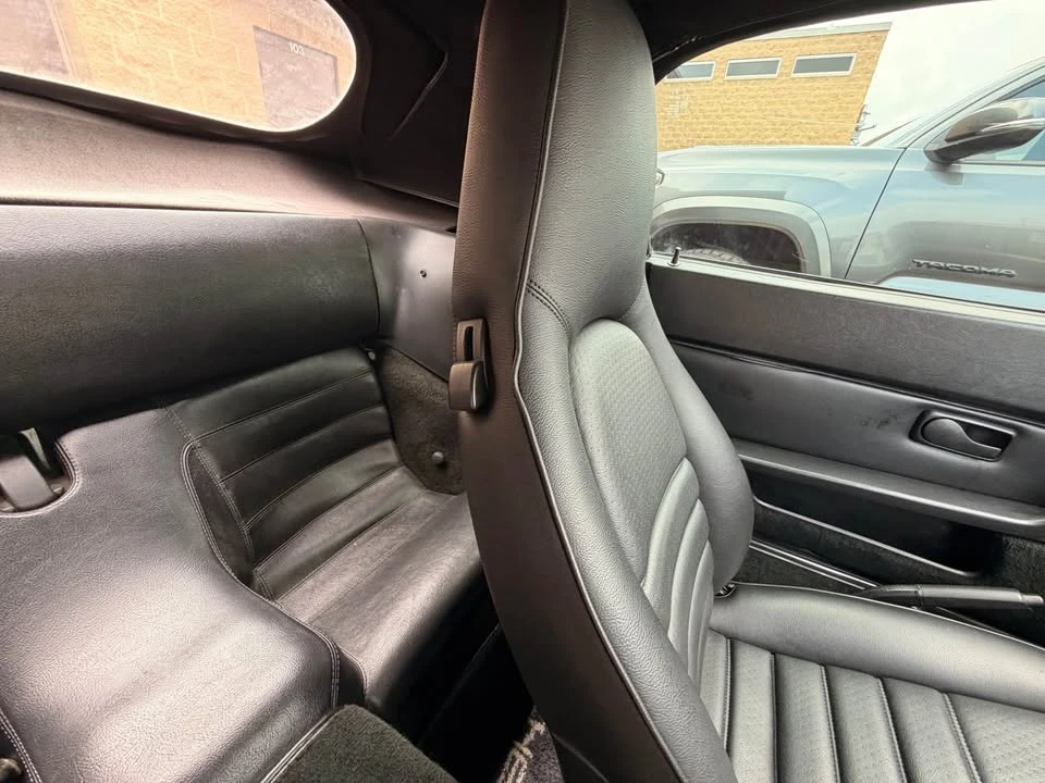 1991 Porsche 944 - Image 11 of 20
