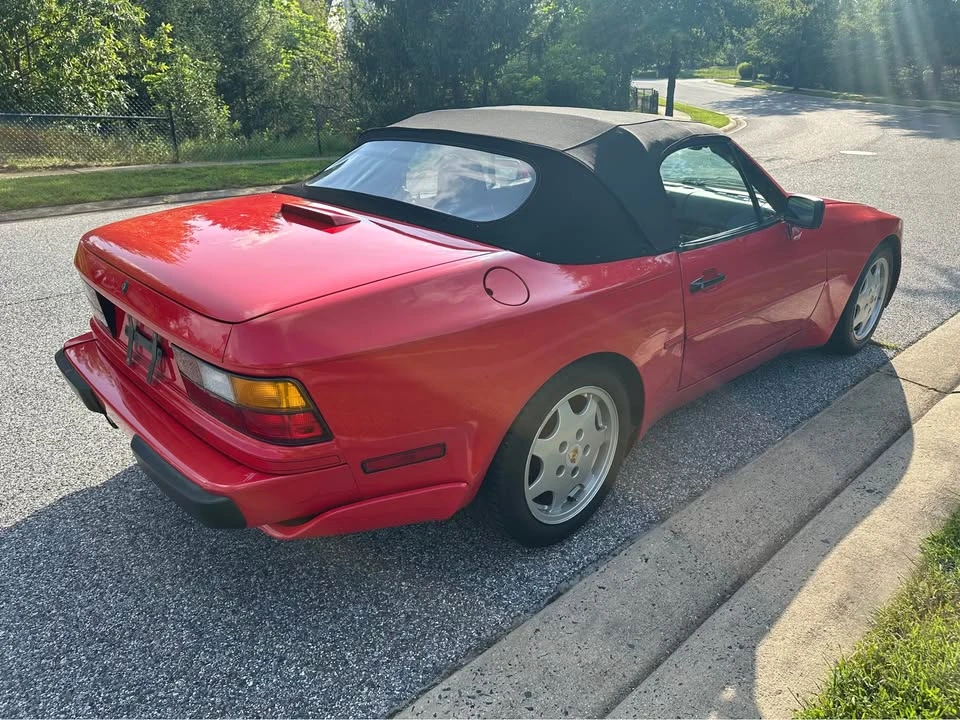 1991 Porsche 944 - Image 3 of 15