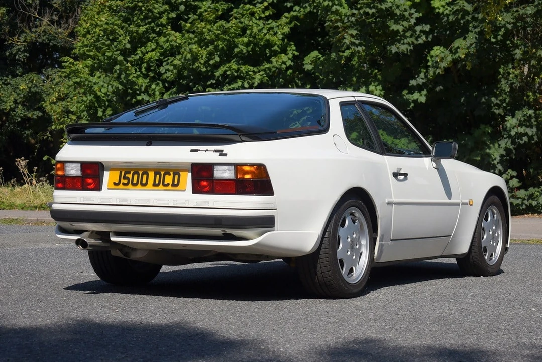 1991 Porsche 944 S2 - Image 2 of 30