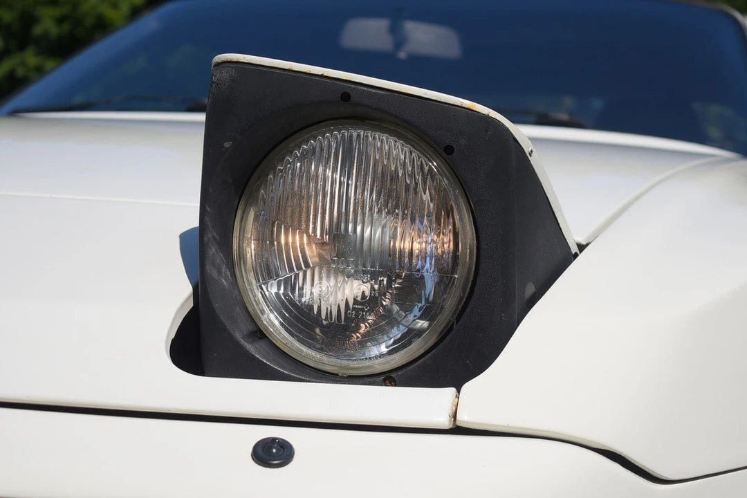 1991 Porsche 944 S2 - Image 13 of 30