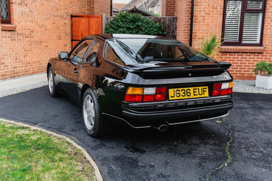 1991 Porsche 944 S2 - Image 15 of 30